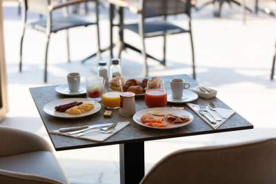 Buffet breakfast Boutique Hotel Cavalaire-sur-Mer, Var · Hôtel du Parc 