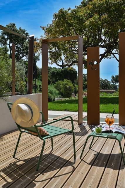 terrasse chambre rez-de-jardin Hôtel du Parc - Cavalaire-sur-mer