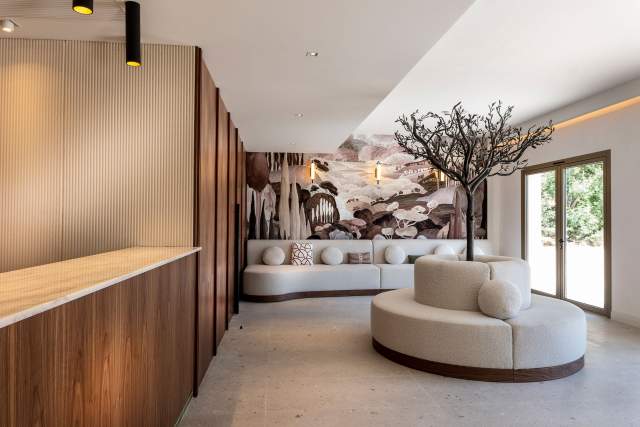 Hotel and Restaurant Cavalaire Seaside 4-star Hotel Var Cavalaire-sur-Mer