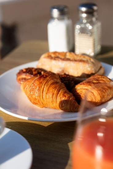 viennoiserie petit déjeuner restaurant Hôtel du Parc, Hôtel à Cavalaire-sur-Mer, Hôtel 4 étoiles