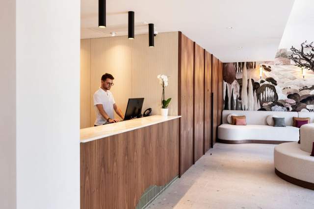 Hotel and Restaurant Cavalaire Seaside 4-star Hotel Var Cavalaire-sur-Mer