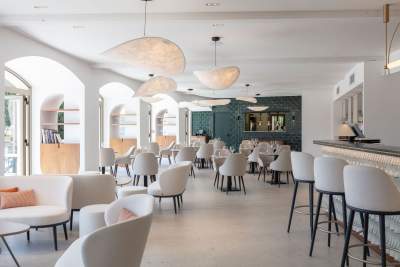 Salle du restaurant Cavalaire sur Mer Hôtel du Parc, Hôtel à Cavalaire-sur-Mer, Hôtel 4 étoiles